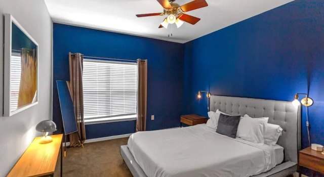 Люкс Standard c 1 комнатой Charming 1BD in Trendy West End Neighborhood