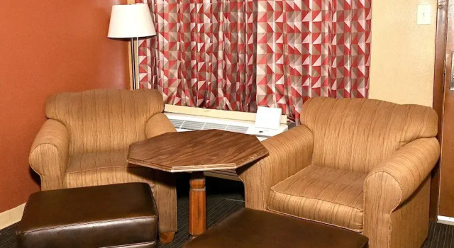 Fortune Inn And Suites Newport, Boek Hotel Hotels in Missouri met zwembad, Zwembad