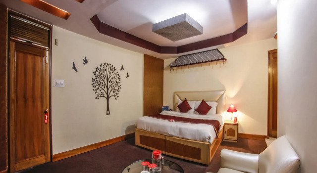 Hotel Kapital By OYO Rooms