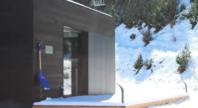 Puigmal 2900 - Lodges In Move, Book Hotel Hoteller i Err med parkering, Parkering