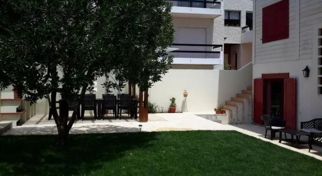 Коттедж с 5 комнатами Casa Palheiro Amarelo da Biarritz