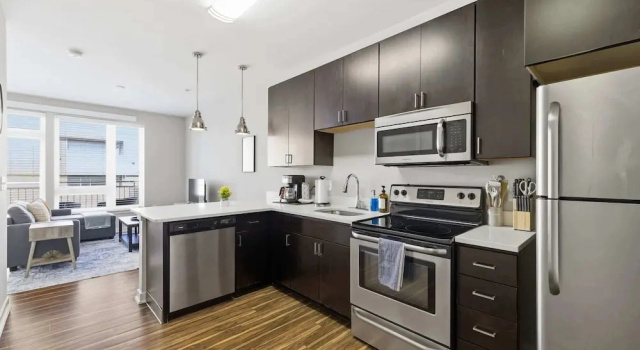 Студия CozySuites at Artistry Indy