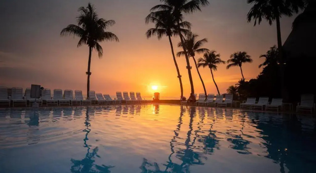 Апартаменты Lovely 1-bedroom condo with pool