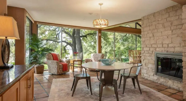 Четырёхместный коттедж Inn on Lake Granbury a Boutique Hotel