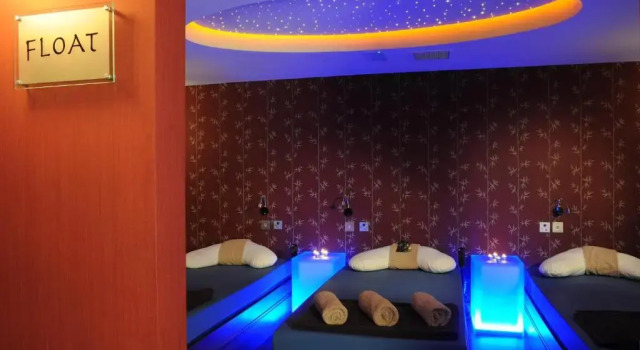 Номер Executive Royal Marine Hotel