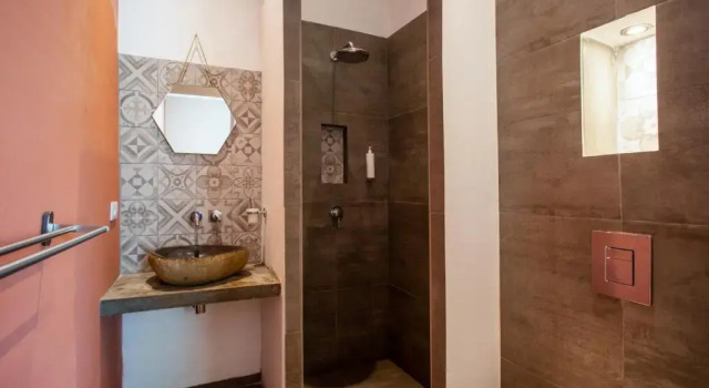 Двухместный номер Standard с балконом BOHO Bohemian Boutique Hotel