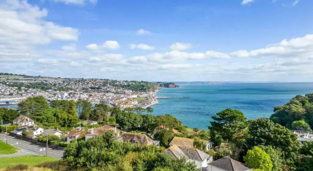 Коттедж Quay Cottage - On Back Beach of Teignmouth