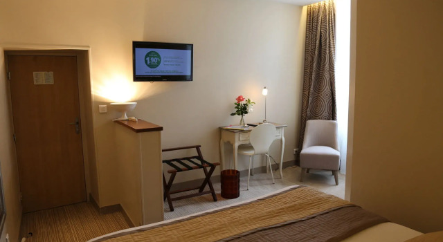 Hôtel Moderna, Đặt Khách sạn Cherbourg Cotentin