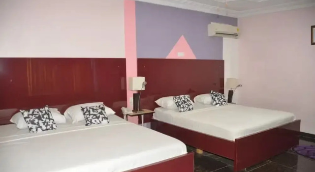 Suite familiare Royal Lee's Hotel