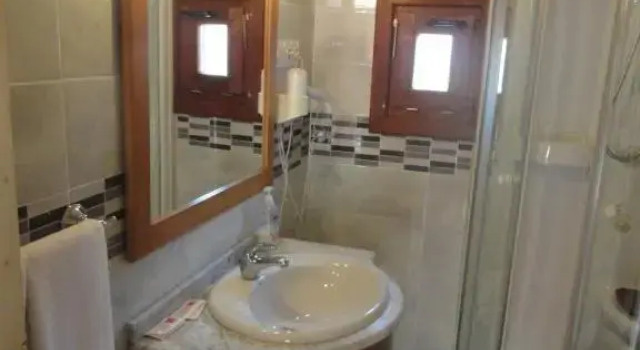 Номер Standard Hostal Gran Avenida
