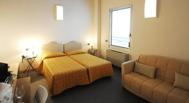 Номер Classic Euro Hotel