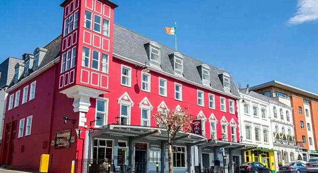 Номер Standard McSweeney Arms Hotel