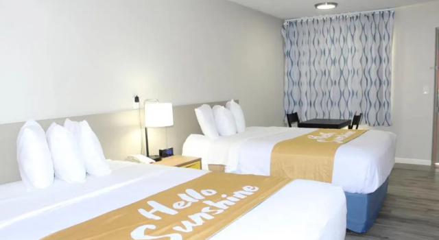 Четырёхместный номер Standard Days Inn by Wyndham Willcox