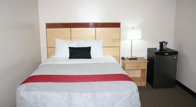 Bexon Rooms - Hotel Downtown Windsor, Varaa Hotelli Windsor 
