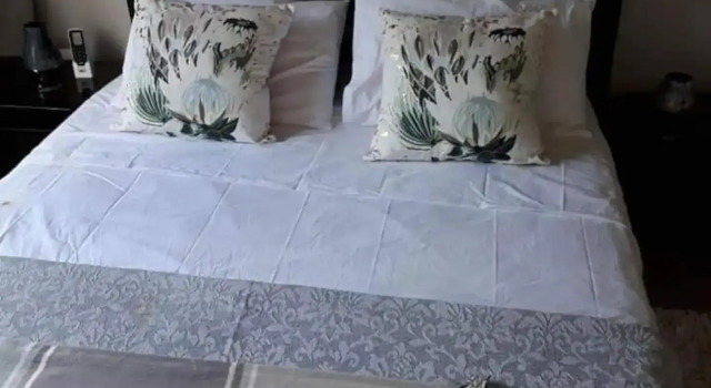 Kanimambo Chalet, Забронировать Шале Отели Барбертон с бассейном, Бассейн