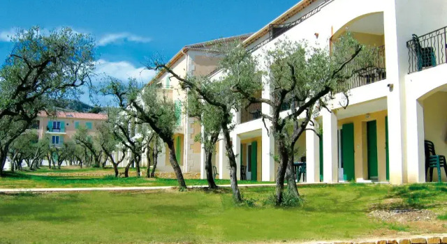 Lagrange Prestige Le Domaine De Bourgeac, Book Hotel Hoteller i Paradou med pool, Swimmingpool