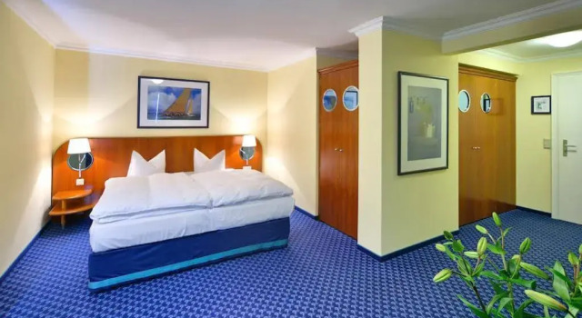 Neptun Hotel Kühlungsborn, Забронировать Отель Бизнес-отели Кюлунгсборн, 4* 5*