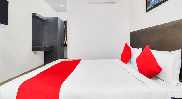 OYO Flagship 80523 Qualia Hotel Dilsukhnagar