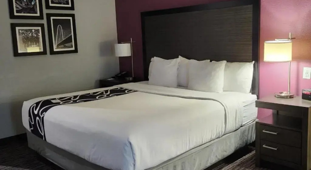 Номер La Quinta by Wyndham Dallas Grand Prairie North