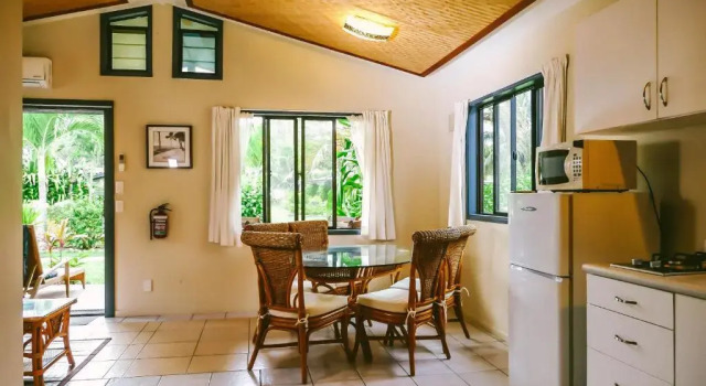 Villa mit Blick auf die Bucht Muri Beach Resort