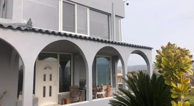 Апартаменты Brand new apt in Anavisos with sea view