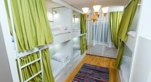 Кровать в общем номере (женский номер) Interhouse Almaty