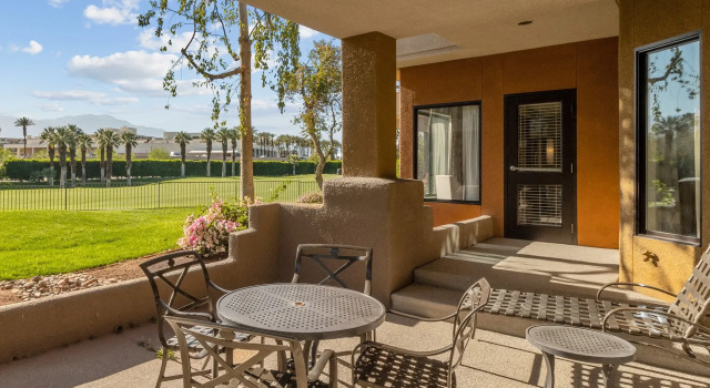 Marriott's Desert Springs Villas