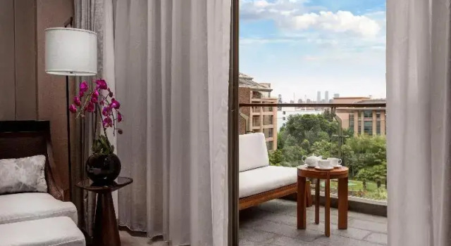 Шестиместный номер Premium InterContinental Kunming by IHG