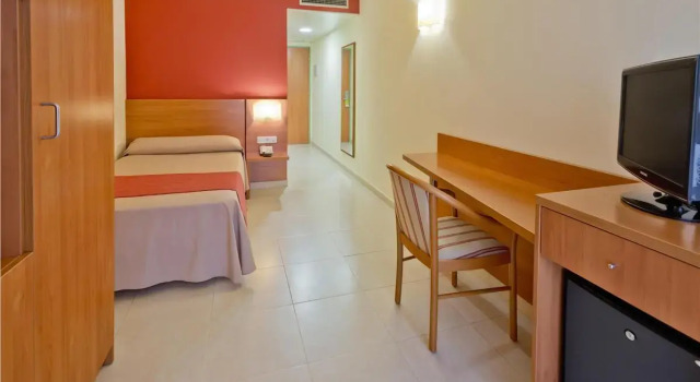 Одноместный номер Hotel Montemar Maritim