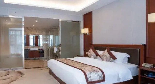 Люкс New Beacon Chuyue Hotel (Jiangxia Tan Xinpei Park Subway Station)