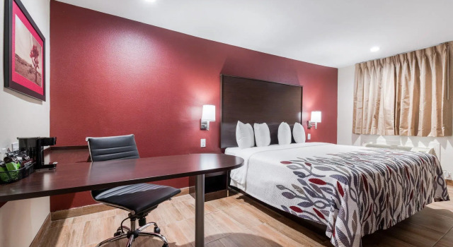 Номер Superior Red Roof Inn Houston - Spring North