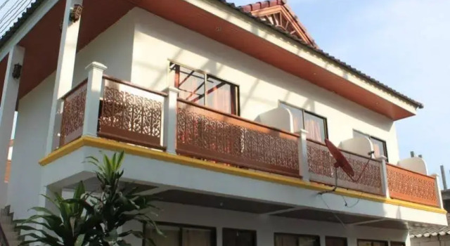 Ban Best One Guest house