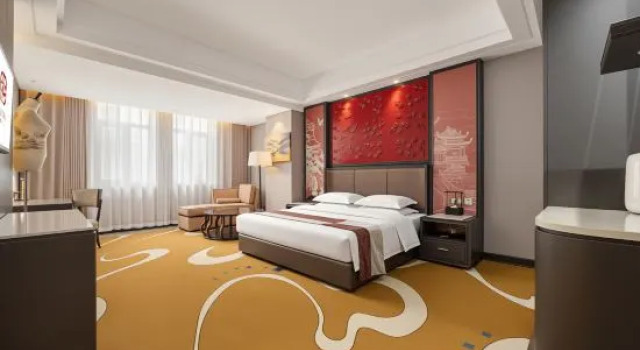 Люкс Boda International Hotel