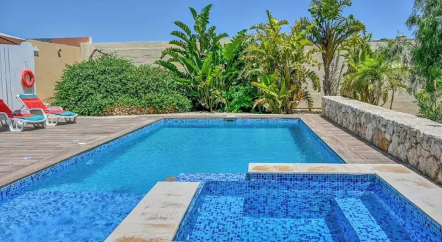 Ta Benna Villa, Book Hotel Għajnsielem Gozo