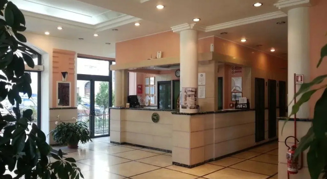 Hotel Sicilia, Book Hotel Hoteller i Enna med pool, Swimmingpool