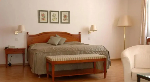 Полулюкс Belle Epoque Hotel Victoria & Apartments