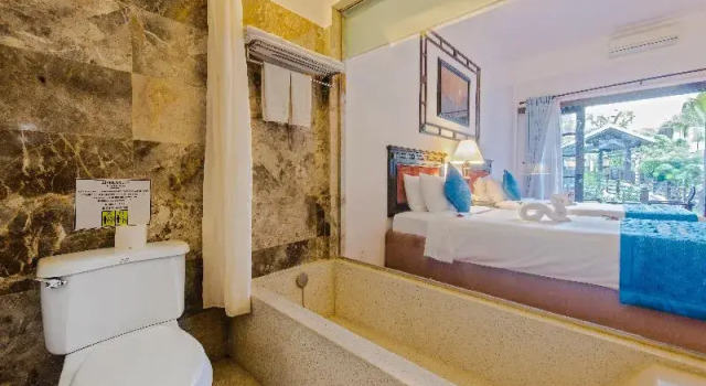 Номер Standard с балконом River Beach Resort & Residences