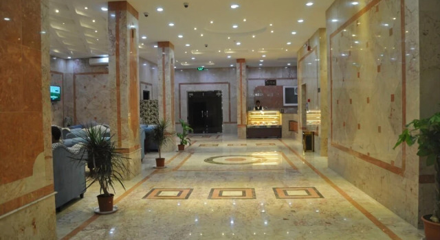 Orchid Suites 3, Забронировать Отель Отели Абха с завтраком, рядом с Agrab Market, Завтраки
