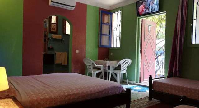 Hotel Top Ourika, Забронировать Отель Отели Марракеш-Тенсифт-Эль-Хауз с парковкой, Парковка