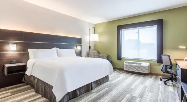 Двухместный номер Standard Holiday Inn Express & Suites - Ottawa by IHG