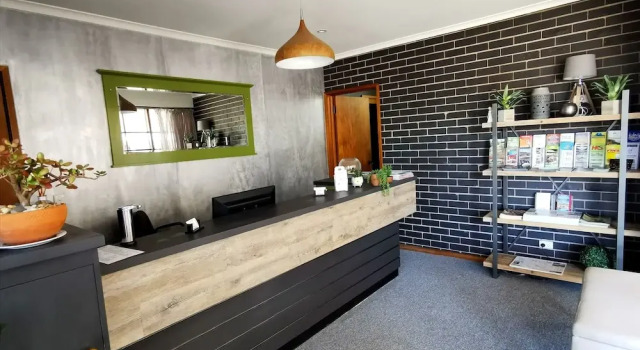 Town House Motor Inn, Book Inn Hotels in Grampians with Parking, Parking
