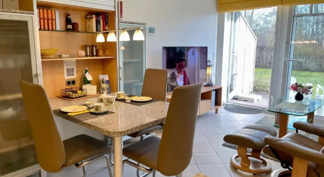 Schloonseevillen - FeWo 13, Book Hotel Hotels in Bansin with a Pool, Swimming Pool