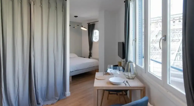 Appartement Design style Lyon 8, Rezerwuj Boutique Hotel Hotele butikowe w Rhône, Boutique Hotel