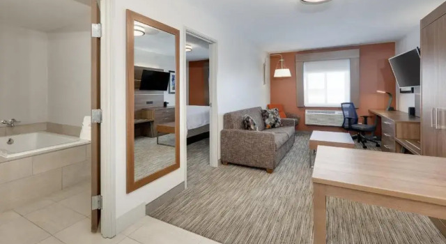 Двухместный люкс c 1 комнатой Holiday Inn Express Scottsbluff - Gering by IHG