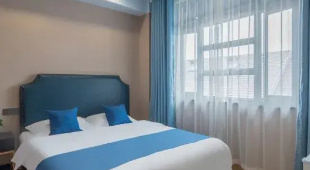 Люкс Floral Hotel Falan Small Town