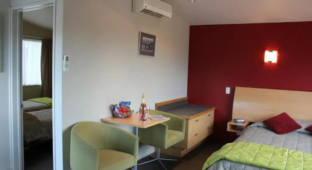 Люкс c 1 комнатой Park View Motor Lodge