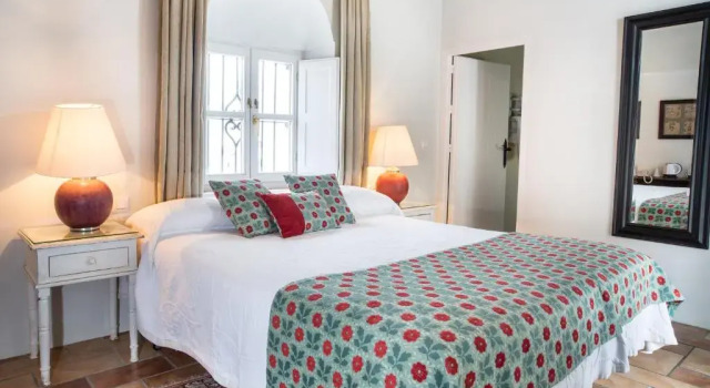 Полулюкс Hotel La Casa del Califa