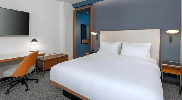 Номер Standard Courtyard by Marriott Atlanta Midtown