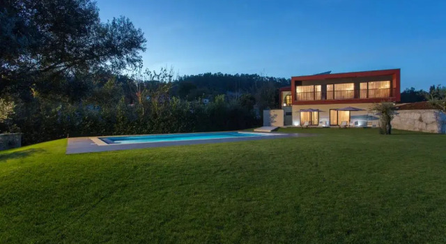 Коттедж с 5 комнатами Casa de Campo Sossego da Lata