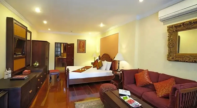 Полулюкс Villa Santi Hotel